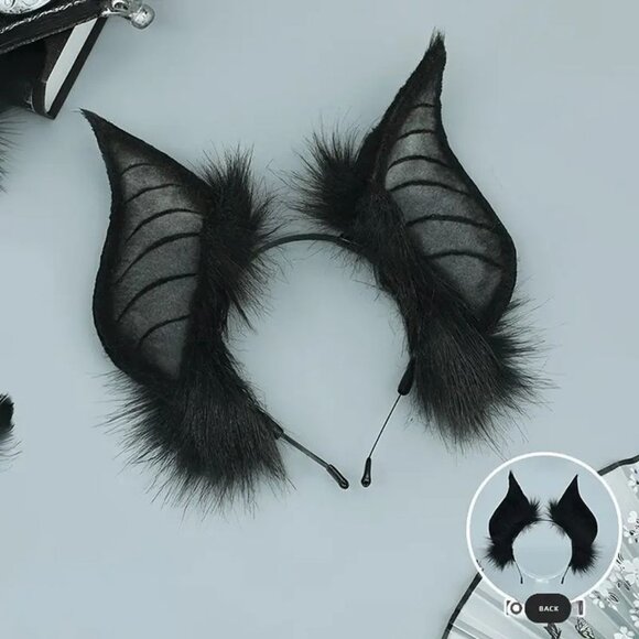 The rim with Bat Ears is black - Picture 3 of 5